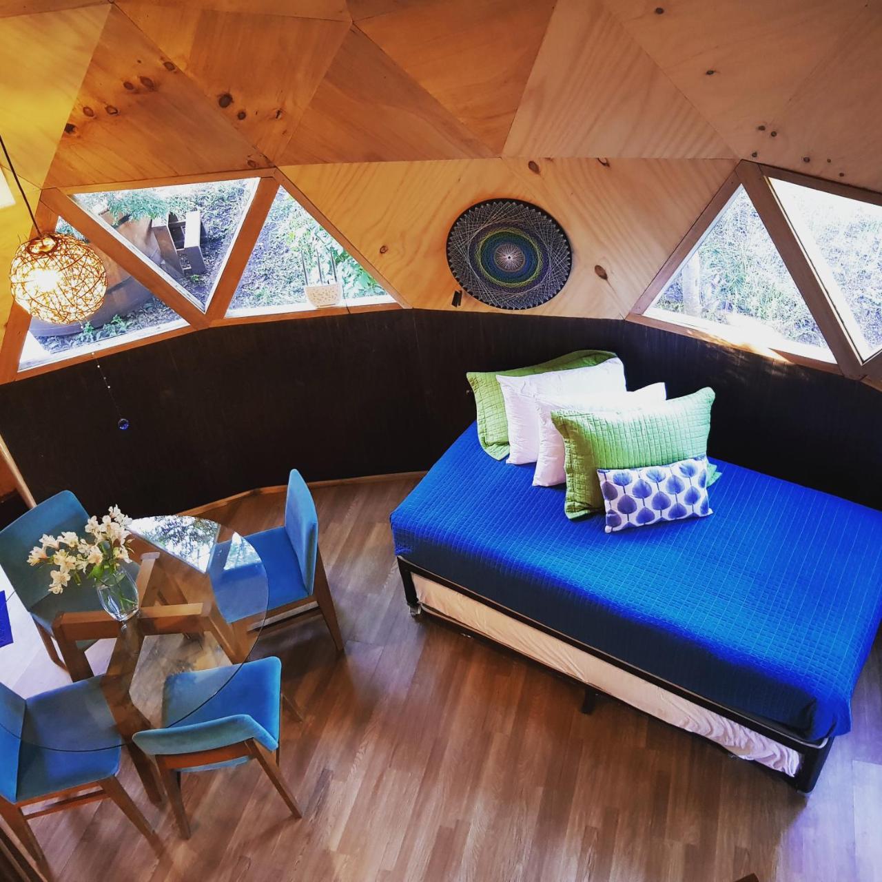 Antu Mahuida Domos Y Habitaciones Мелипеуко Екстериор снимка