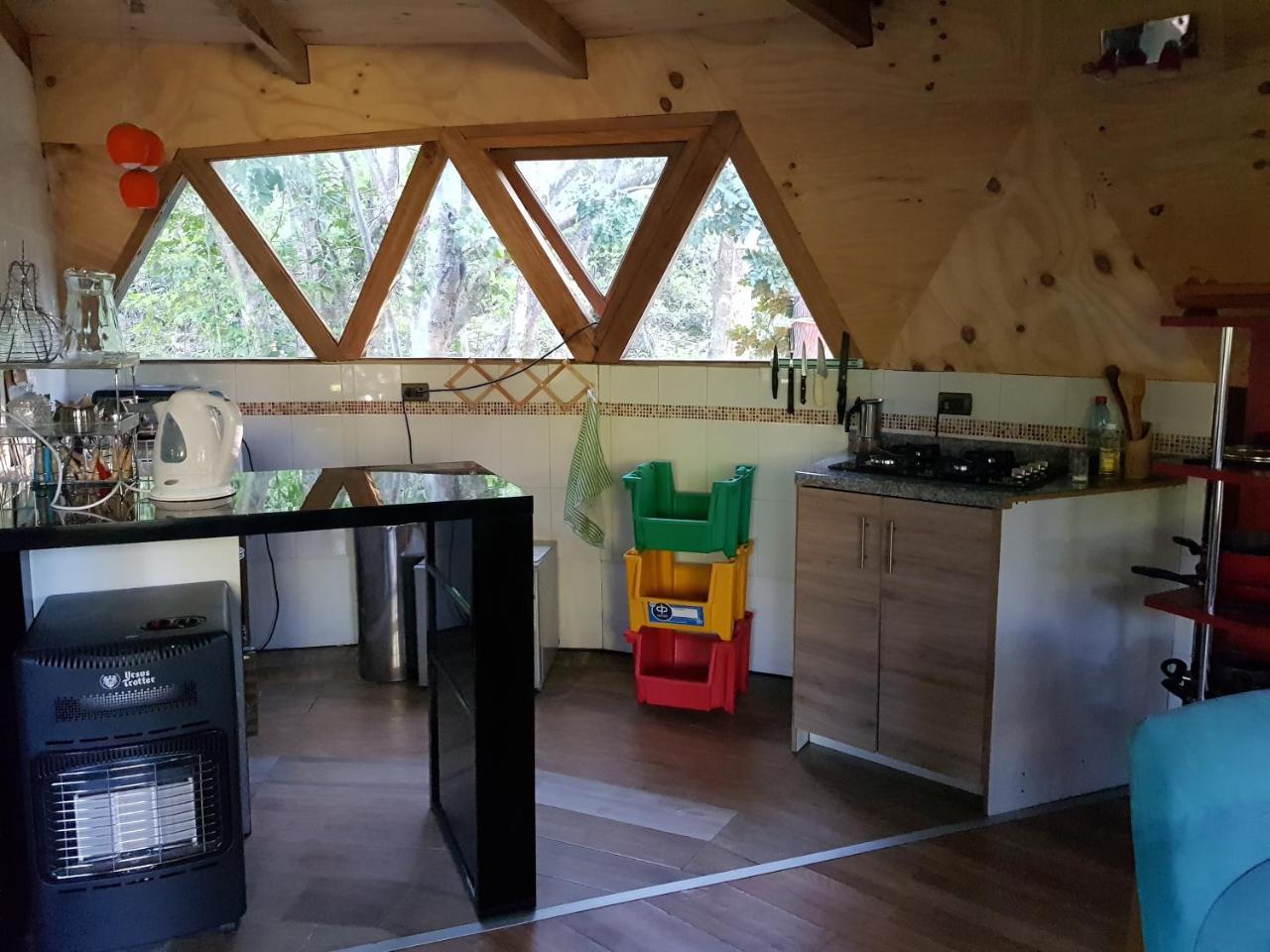 Antu Mahuida Domos Y Habitaciones Мелипеуко Екстериор снимка