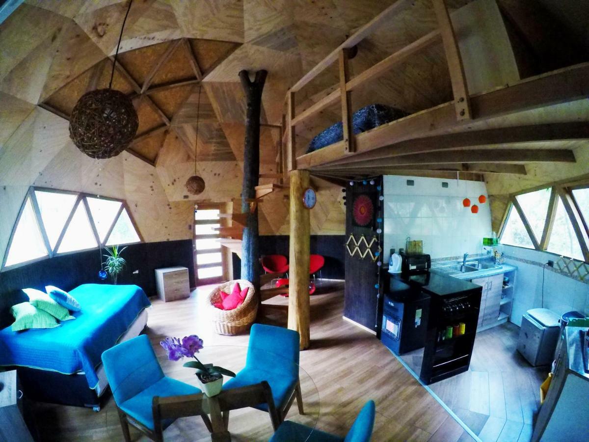 Antu Mahuida Domos Y Habitaciones Мелипеуко Екстериор снимка